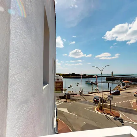 The Port Lighthouse With Balcony شقة سانت جيل كروا دي فيي